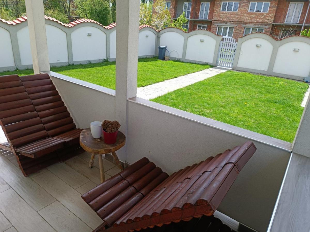 Serbian Home With Garden Krnjaca Extérieur photo