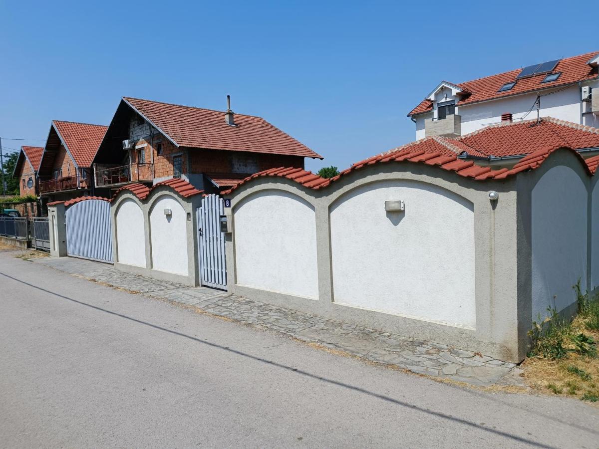 Serbian Home With Garden Krnjaca Extérieur photo